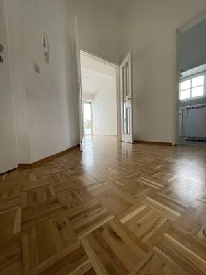 Helle 2-Zimmer-Wohnung in Friedrichshofen ab 01.11 – 85057 Ingolstadt – Vorschaubild 4