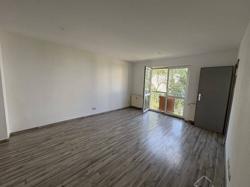 Fürth attraktive Kapitalanlage mit über 5 % Mietrendite 2-Zimmer-Eigentumswohnung mit Garage – Fürth – Vorschaubild 2