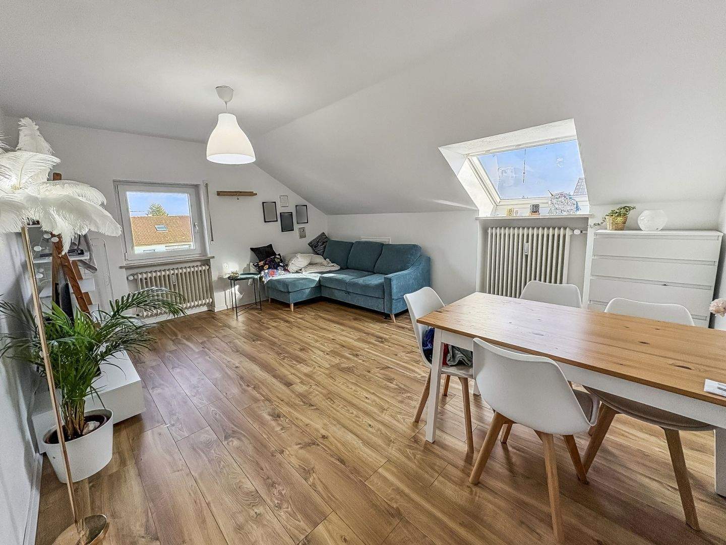 Kapitalanleger aufgepasst - Vermietete 3-Zimmer-Dachgeschosswohnung in Inningen