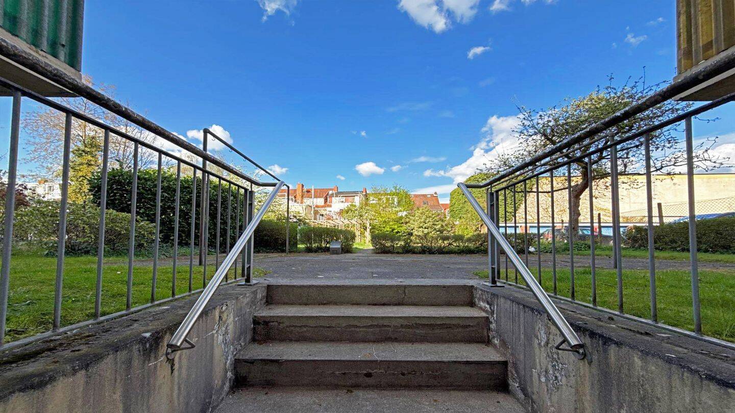 Hastedt / Lichtdurchflutete Dachgeschosswohnung in Top Lage – Bremen – Vorschaubild 8