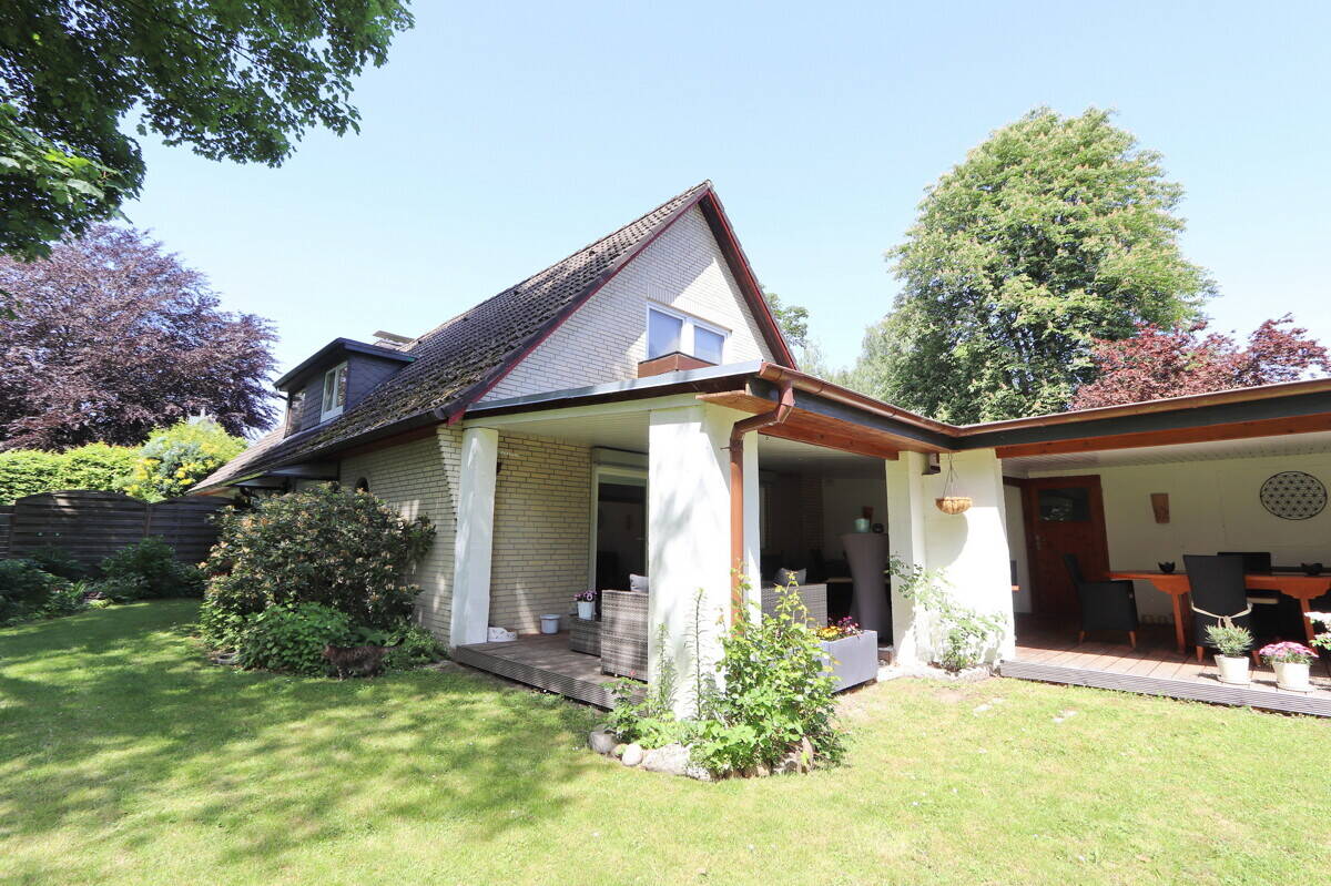 Zweifamilienhaus in Hamburg-Poppenbüttel – Hamburg – Vorschaubild 3