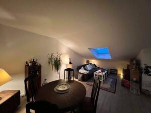 Schicke Wohnung mit großer Dachterrasse am Park – 22547 Hamburg – Vorschaubild 2