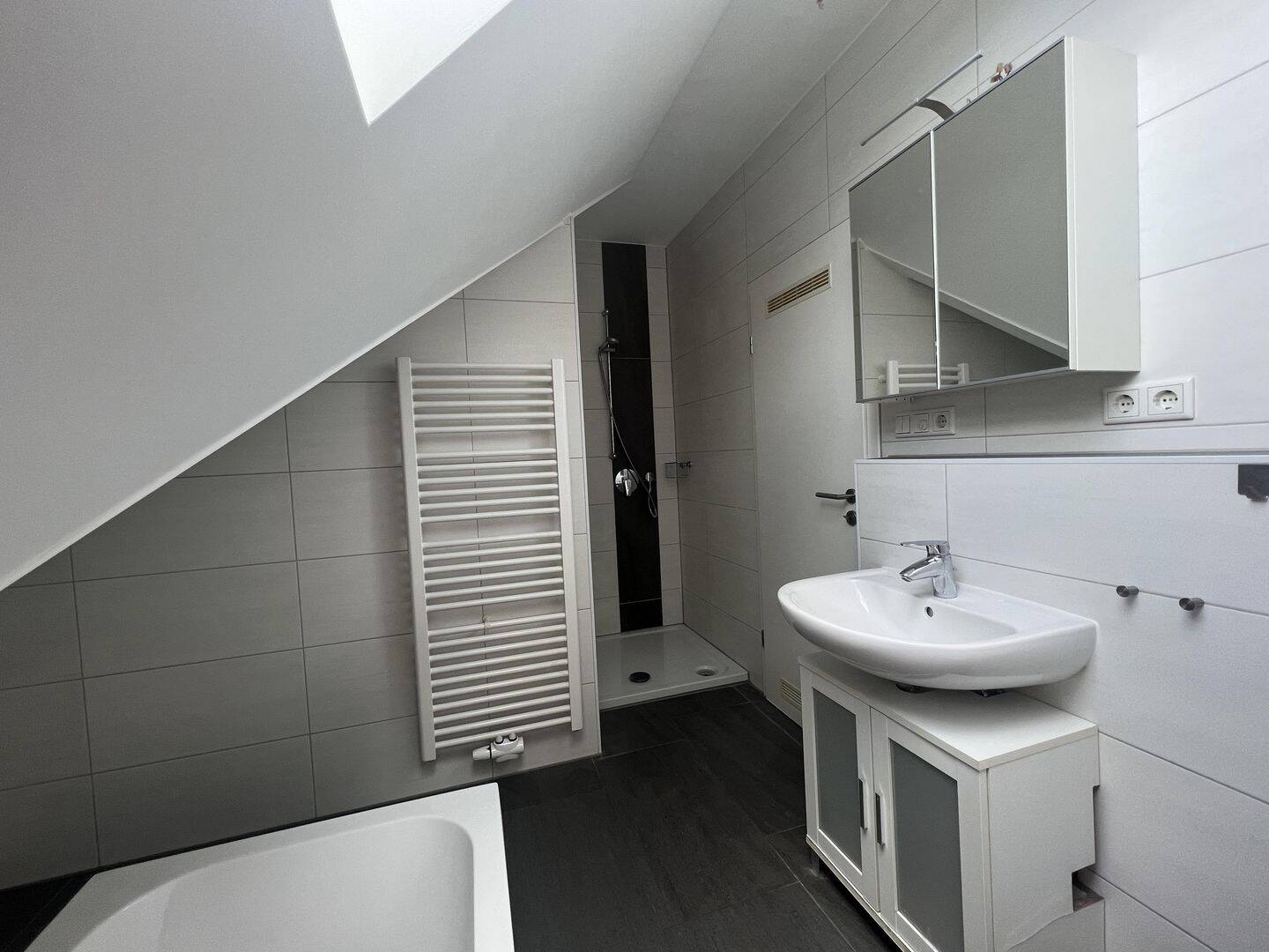 Moderne 2-Zi.-Maisonette Wohnung in Fürth-Vach...Wohnträume auf zwei Ebenen – Fürth – Vorschaubild 8