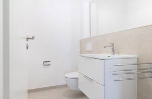 Großzügige 2-Zimmer Wohnung mit schöner Loggia zu vermieten! – 74072 Heilbronn – Vorschaubild 7