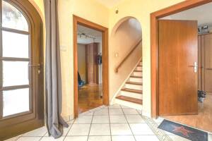 Charme, Substanz und Perspektive - Einfamilienhaus mit Doppelgarage in Bad Essen - Wittlage! – 49152 Bad Essen – Vorschaubild 2