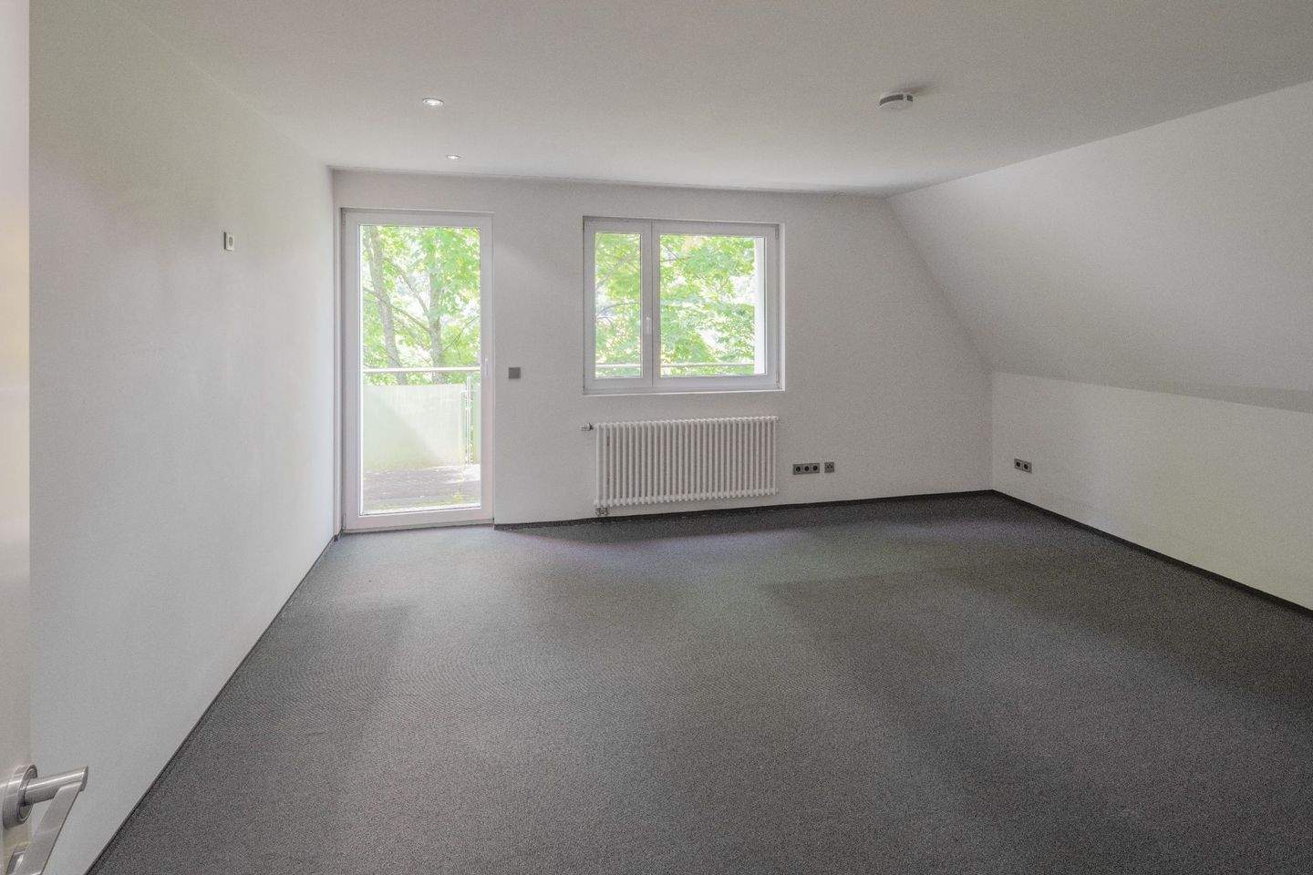 Hier wartet Ihr neuer Familienwohntraum mit großem Grundstück und Doppelgarage! – Vöhrenbach – Vorschaubild 8