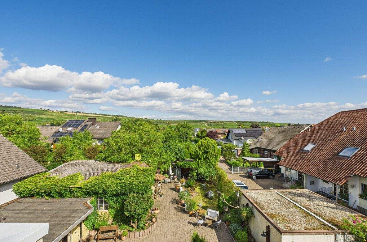 Familienidylle mit Weitblick - Großzügiges Wohlfühl-Domizil mit vielseitigen Nutzungsmöglichkeiten – Bingen am Rhein – Bild 1 von 9