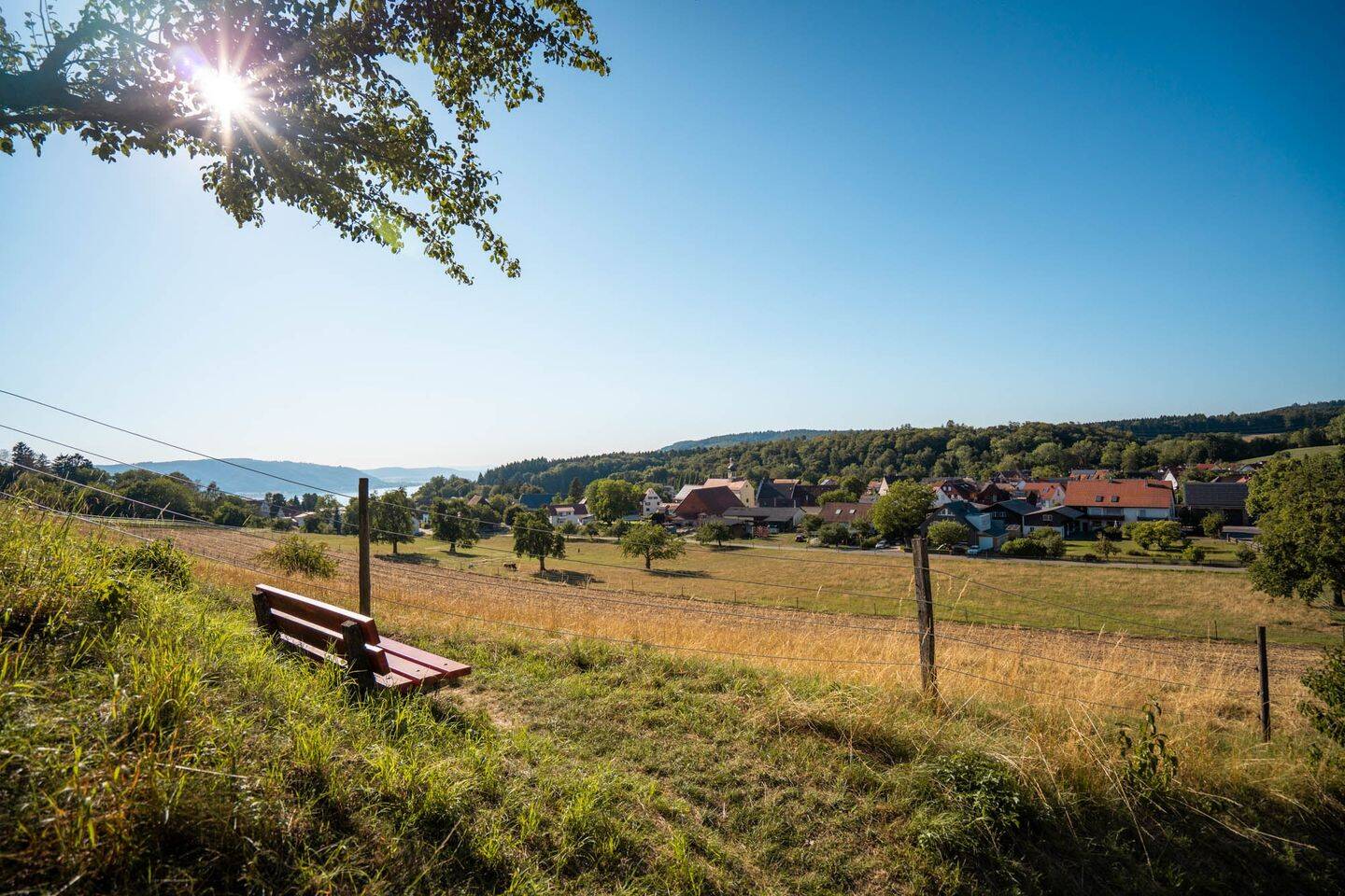 Idyllische Neubauwohnung mit Seeblick – Überlingen – Vorschaubild 6