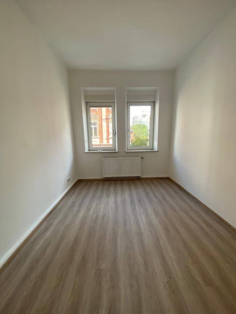 Nur für Studierende: 5-Zimmer Wohnung als WG in zentraler und ruhiger Lage, nähe Rathenauplatz – Nürnberg – Vorschaubild 9