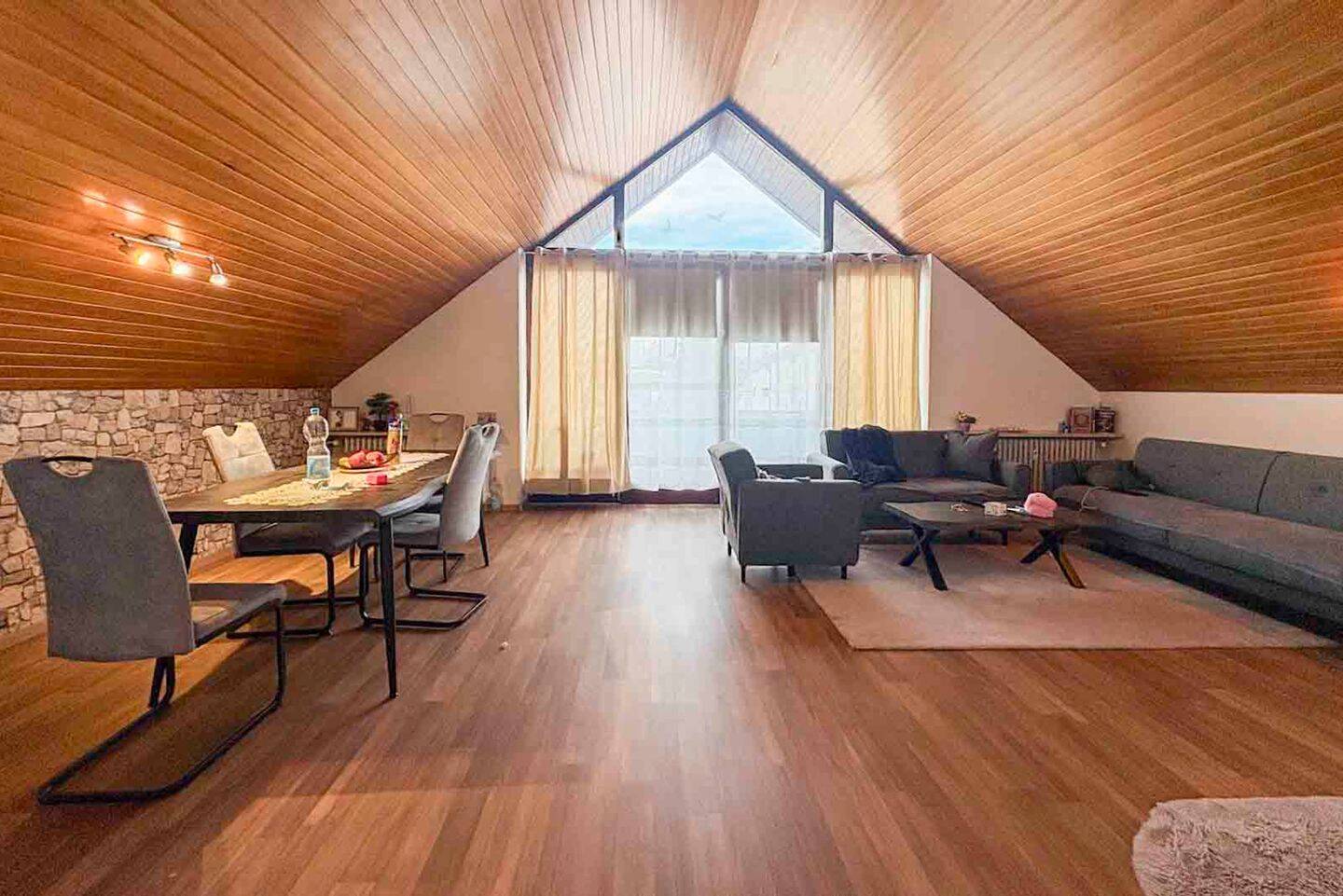 Top-Investment in Augsburg - Vermietete 3-Zimmer-Wohnung mit Balkon in zentraler Lage – Augsburg – Bild 1 von 9