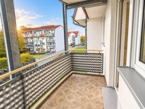 Schöne 3,5 Zimmer ETW mit 73qm, Stellplatz + Balkon in ruhiger Lage von Leimen zu verkaufen