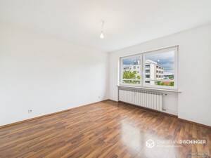 Viel Platz zum Wohnen - 4-Zimmer-Wohnung mit Balkon und Aufzug – 93053 Regensburg – Vorschaubild 3