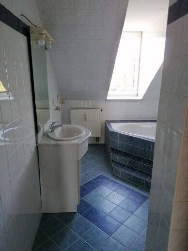 !! Maisonette-Wohnung mit Einbauküche, 3-Zimmer !! – Chemnitz – Vorschaubild 5