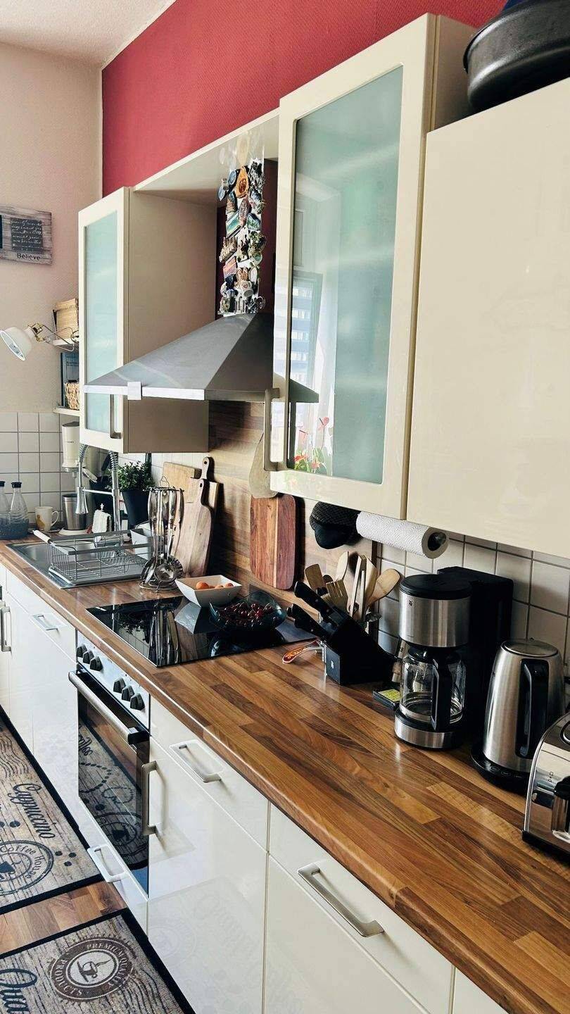 Schicke Altbauwohnung I Einbauküche I eigener Gartenanteil – Hamm – Vorschaubild 4