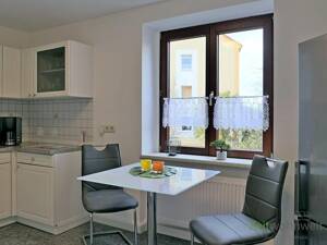(EF0734_M) Erfurt: Brühlervorstadt, neu renovierte und neu möblierte Wohnung mit Parkett und Balkon, WLAN – 99092 Erfurt – Vorschaubild 8
