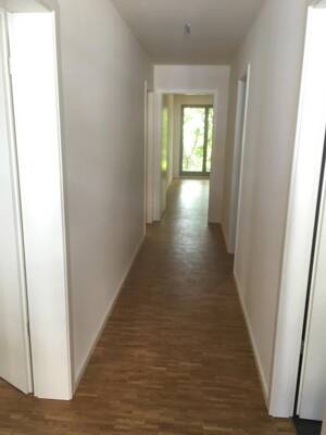 Wohnen mit Stil und Tiefgarage: 3-Zimmer-Wohnung mit Balkon in Dresdner Neustadt – Alaunstraße 54, 1099 Dresden – Vorschaubild 6