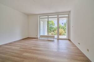 Provisionsfreie 3-Raumwohnung im Erdgeschoss mit Balkon zu vermieten!