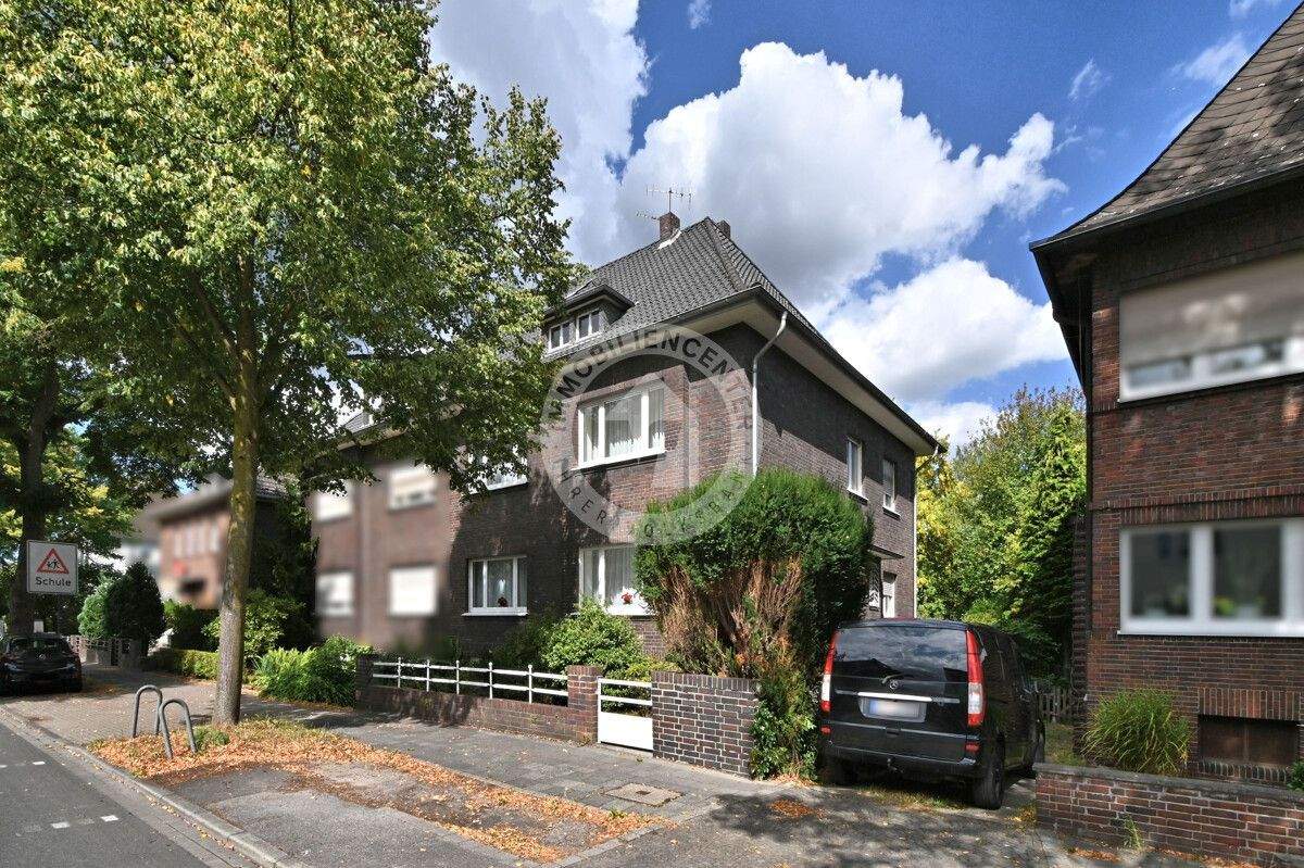 Frühlingserwachen in der Mark - Gehobenes Einfamilienhaus mit Garten und Tiefgarage – Hamm – Vorschaubild 2