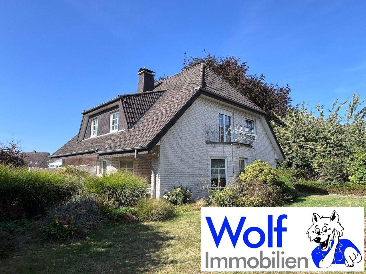 RESERVIERT ! Großzügiges Einfamilienhaus in Bünde Ennigloh - Nähe Schulzentrum – Bünde – Bild 1 von 9
