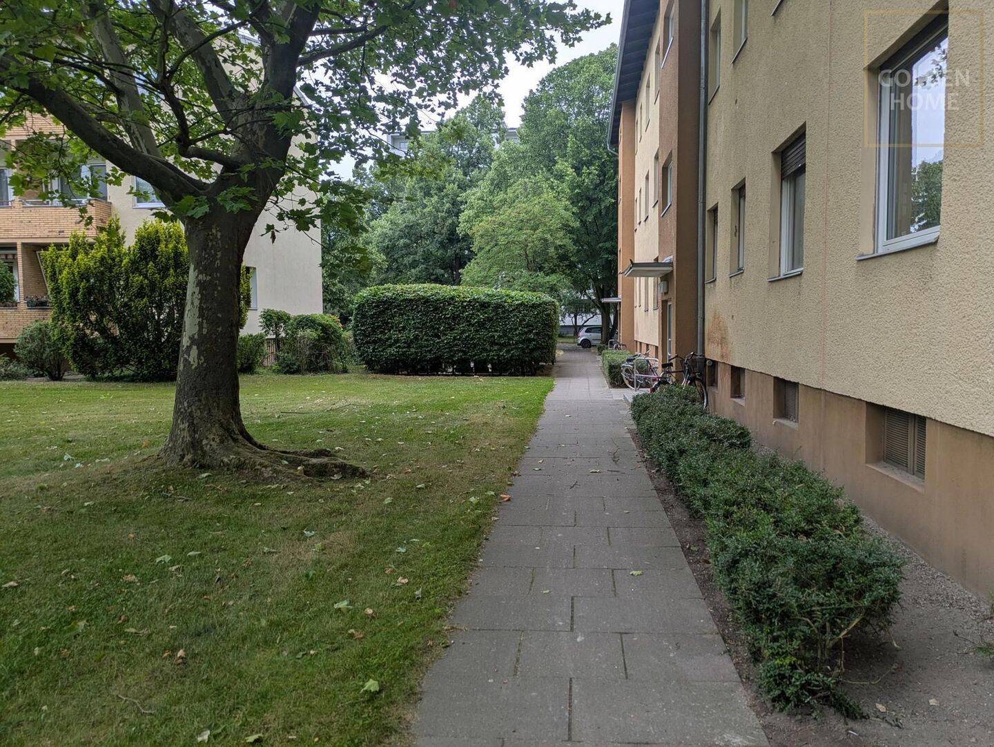 Ideal für den neuen Lebensabschnitt - ruhige 2,5-Zimmer-Wohnung in grüner Lage – Berlin – Vorschaubild 2