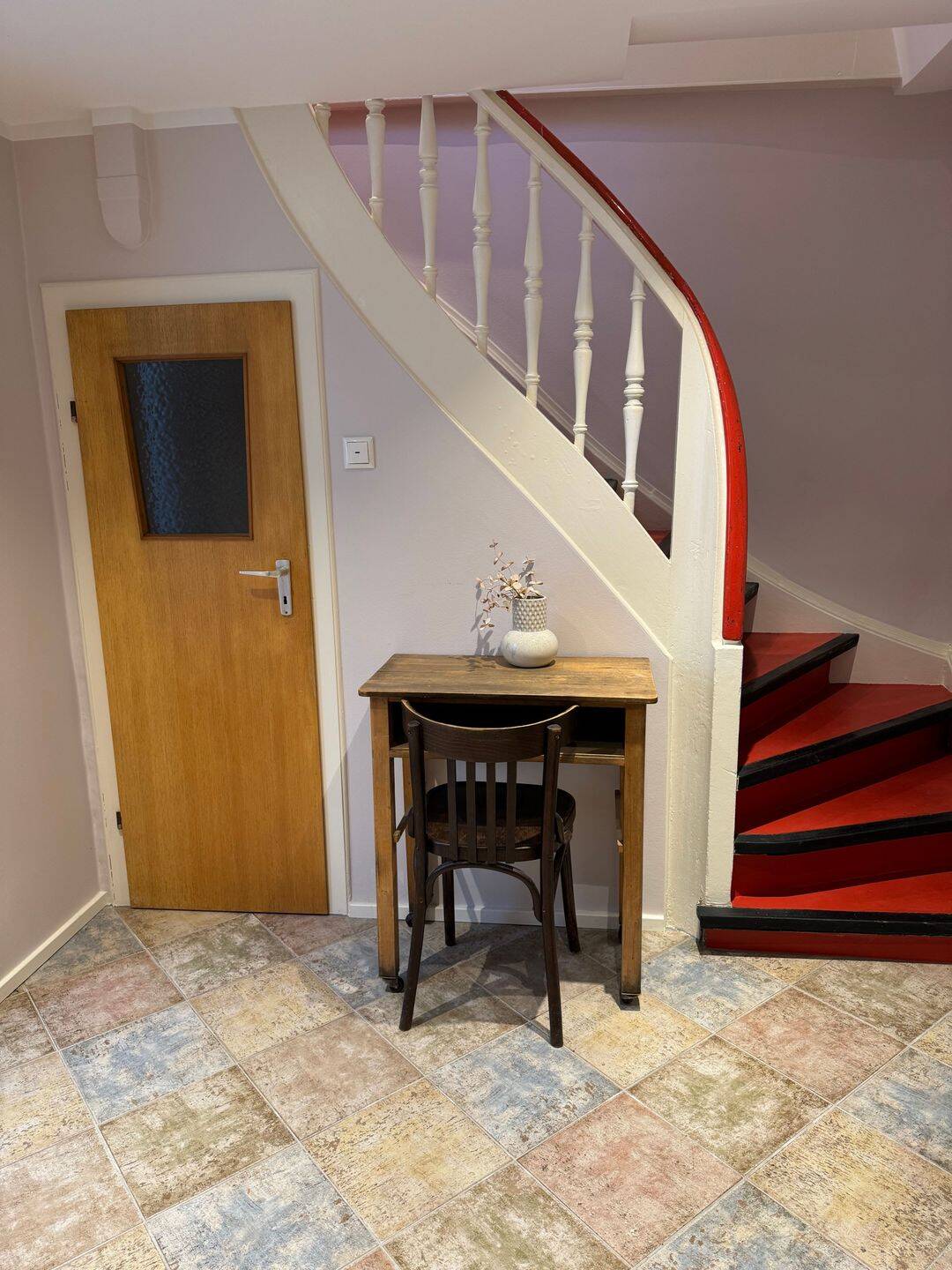 Möbliertes Reihenmittelhaus in Kitzingen – ideal für bis zu 3 Personen – Kitzingen – Vorschaubild 4