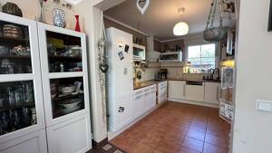 Sonniges Einfamilienhaus mit Pool in zweiter Reihe! – 12524 Berlin – Vorschaubild 9