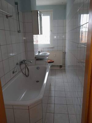 Traumhaft! Zwei-Zimmer-Wohnung mit EBK und Balkon – 8523 Plauen – Vorschaubild 5