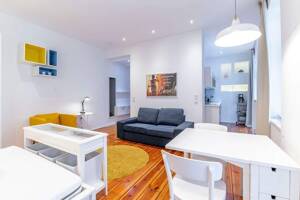 Sanierte Altbauwohnung mit großem Balkon in Prenzlauer Berg – Saniert 2015, ruhige Lage, Energieklasse C, sofort bezugsfertig – 10439 Berlin – Vorschaubild 5