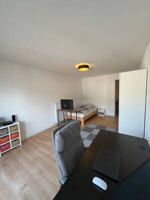 Modernes WG-Zimmer in Uni- und Westbahnhof-Nähe mit eingebauter Küche, Badewanne und Aufzug – 52072 Aachen – Vorschaubild 7