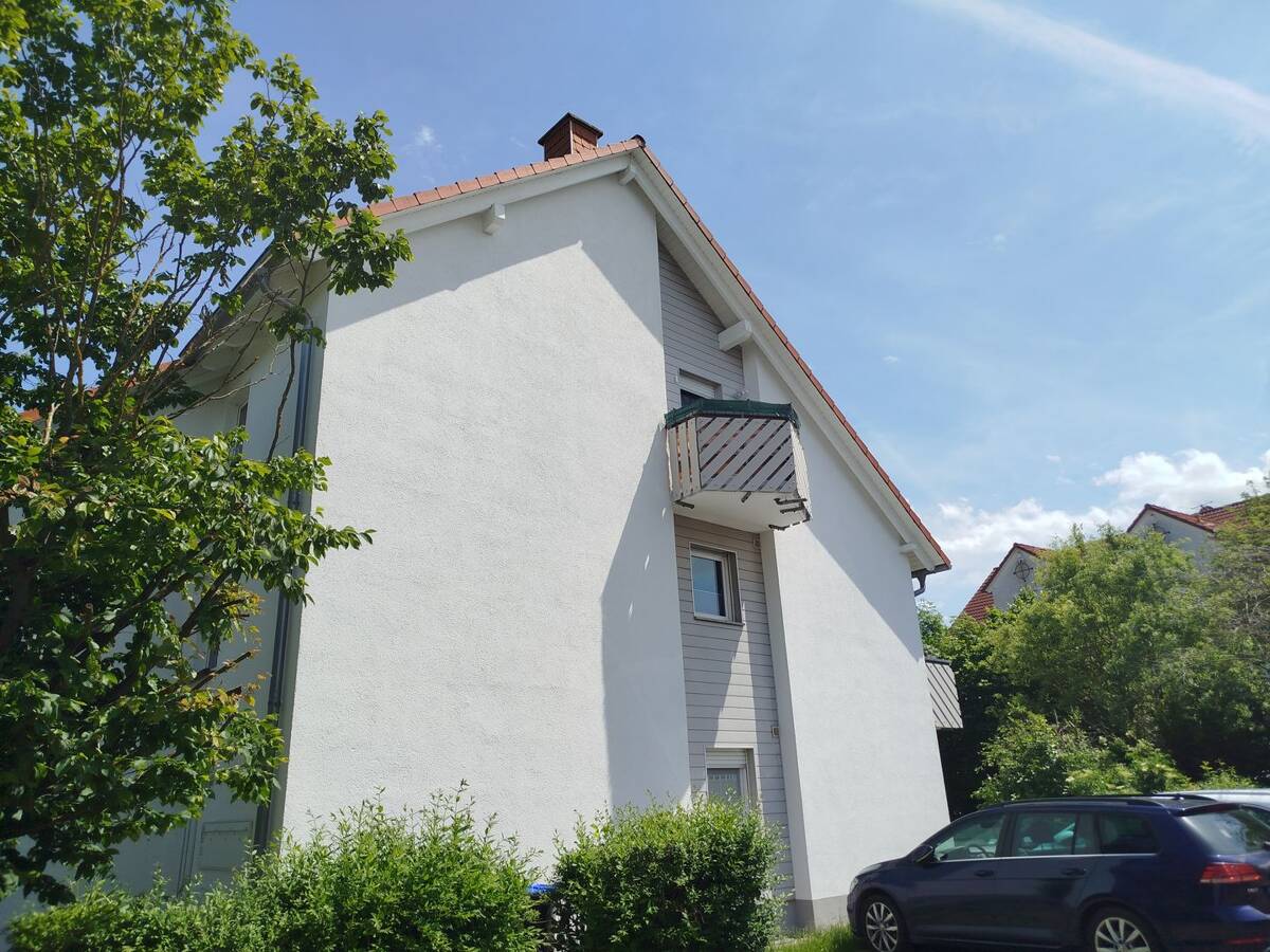 Wohnen im Grünen mit Balkon – Am Holzbiel 2, 99098 Erfurt – Bild 1 von 7