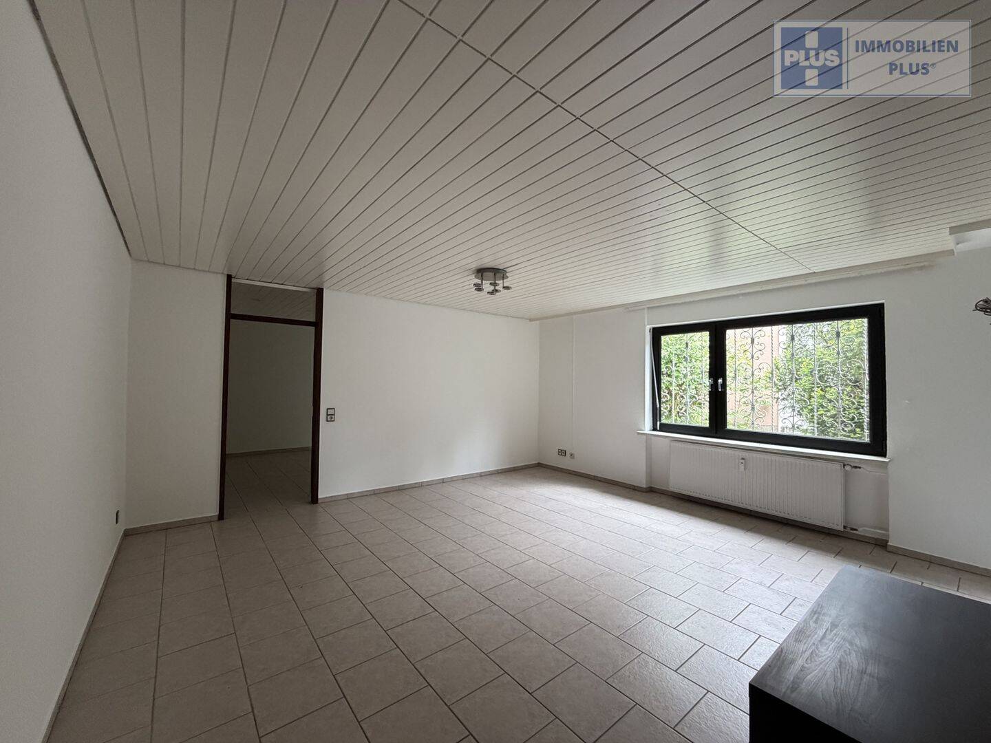 SAARBRÜCKEN: CHARMANTE 2-ZKB-WOHNUNG IN RUHIGER LAGE – Saarbrücken – Vorschaubild 6