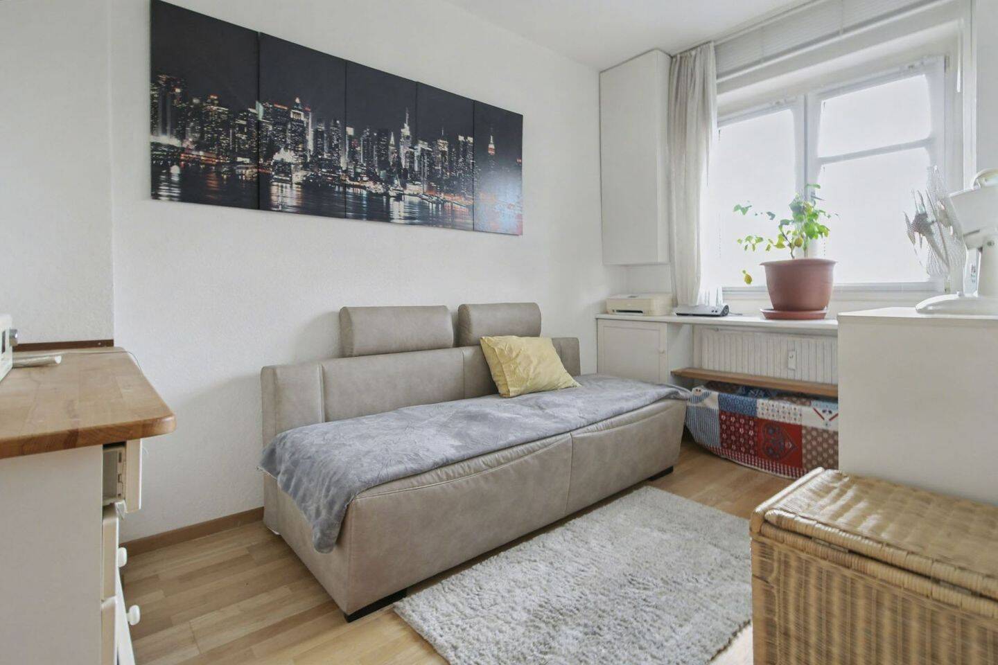 Kapitalanleger aufgepasst: Vermietete 1,5-Zimmer-Wohnung mit Balkon in Reinickendorf – Berlin – Bild 1 von 9