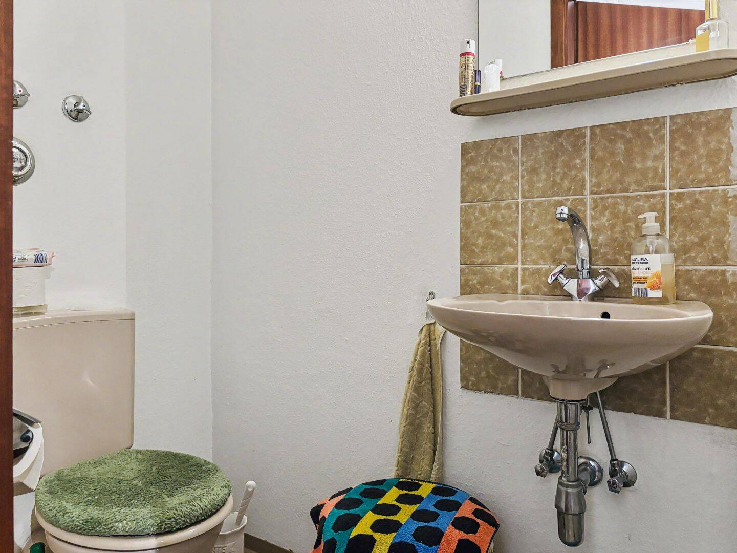 Vermietete, schöne 2-Zimmer-Wohnung mit Tiefgaragen-Stellplatz in Nürnberg-Sankt Johannis – Nürnberg – Vorschaubild 8