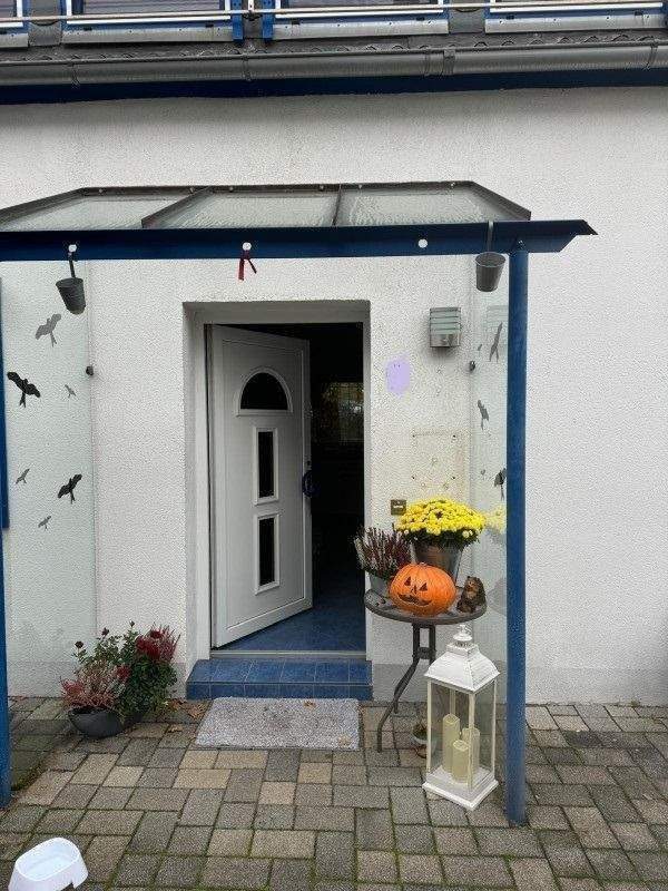 Reserviert! 2 Häuser auf einem Grundstück. Selbst ein Haus bewohnen und durch Vermietung noch ein zweites Einkommen erzielen. – Braunschweig – Vorschaubild 6