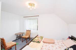 Familienfreundliches Einfamilienhaus mit Wintergarten in Waldrandlage - nahe See und Spielplatz! – 33104 Paderborn – Vorschaubild 7