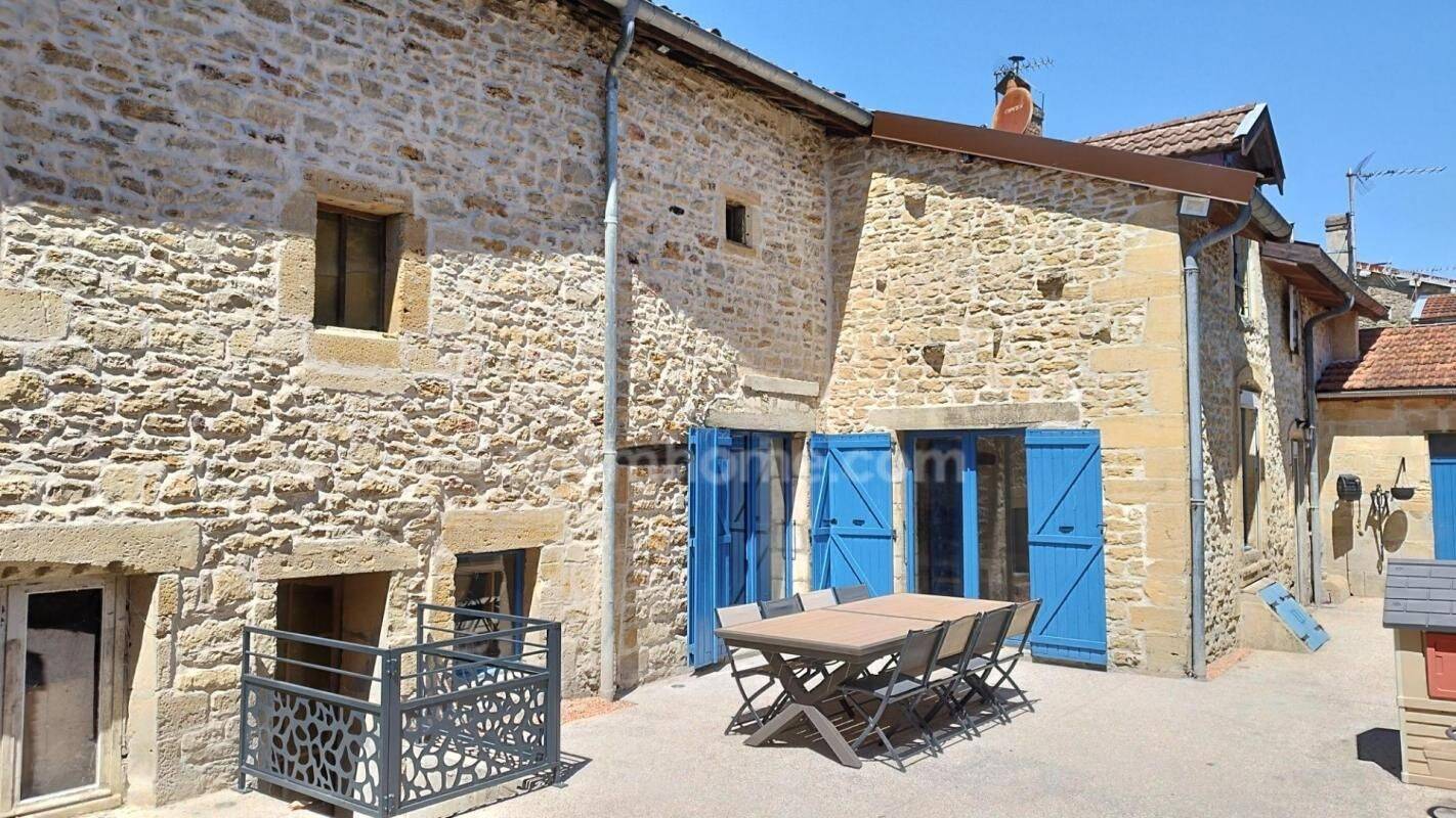 Maison 6 pièces 232 m² · à Haironville · 232 m² · 180 000 €