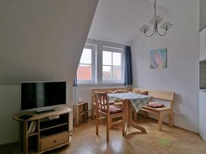 (EF0975_M) Erfurt: Altstadt, ruhiges City-Apartment nahe dem Wenigemarkt, PKW-Stellplatz im Innenhof und WLAN – 99084 Erfurt – Vorschaubild 3