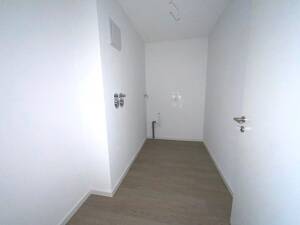 Moderne 2-Zimmer-Wohnung mit Fußbodenheizung und Loggia in Oberhausen-Mitte – 46045 Oberhausen – Vorschaubild 8