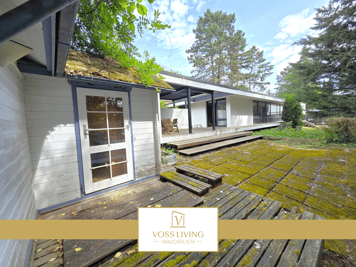 Architektonischer Eckbungalow mit Doppelgarage + großem Grundstück in bester Hanglage von Frankfurt – 60388 Frankfurt am Main – Bild 1 von 9