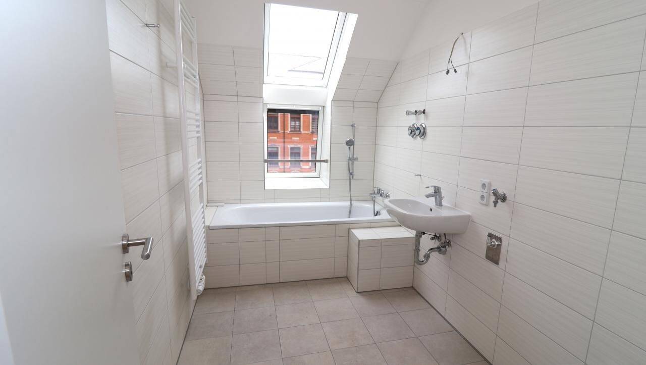 Hübsche 2-Zimmer-Wohnung mit Balkon in bester Kaßberg-Lage – Chemnitz – Vorschaubild 4