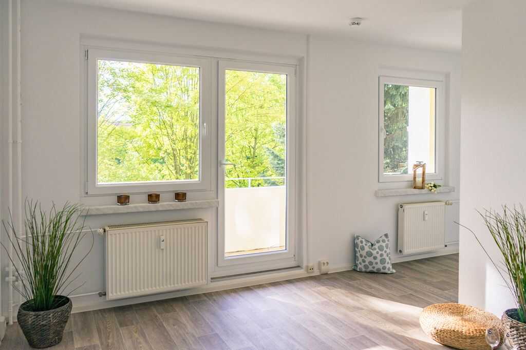 NEU sanierte Balkonwohnung mit Weitblick – Chemnitz – Vorschaubild 2