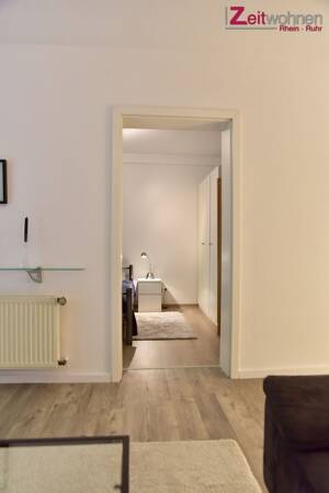 Souterrainwohnung mit Terrasse in Ruhiger Lage - Video Online – 50996 Köln – Vorschaubild 5