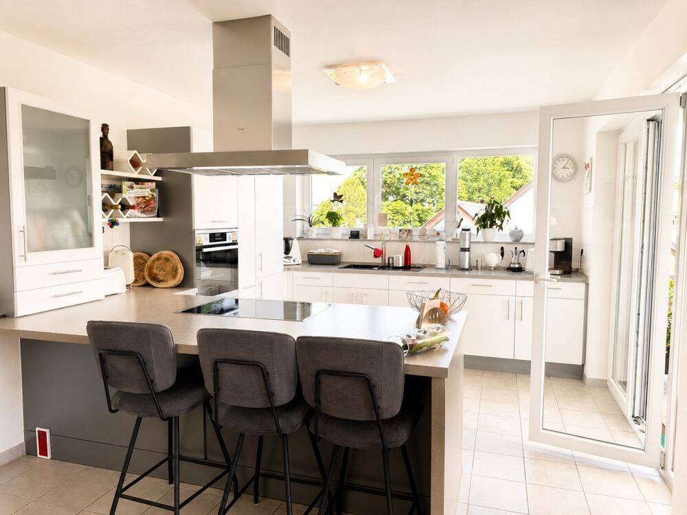 Wohntraum in Wuppertal-Katernberg - Moderne 4-Zimmer-Wohnung mit Aufzug – Wuppertal – Vorschaubild 4