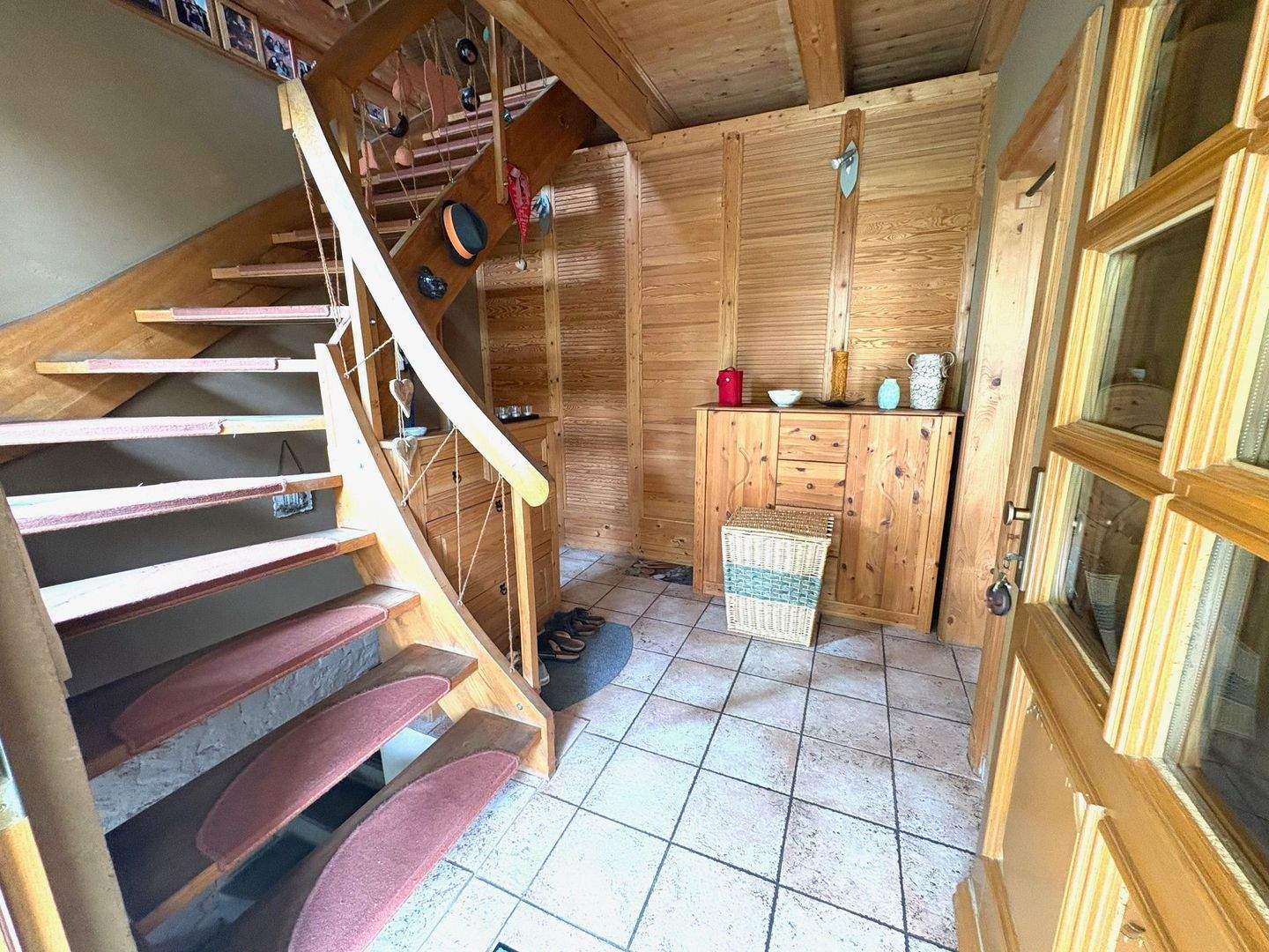 Interessantes, saniertes Einfamilienhaus mit Einliegerwohnung! – Ortrand – Bild 1 von 9