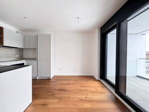 Exklusive 3-Zimmer-Wohnung mit hochwertigen Ausstattungsdetails – 70372 Stuttgart – Vorschaubild 4