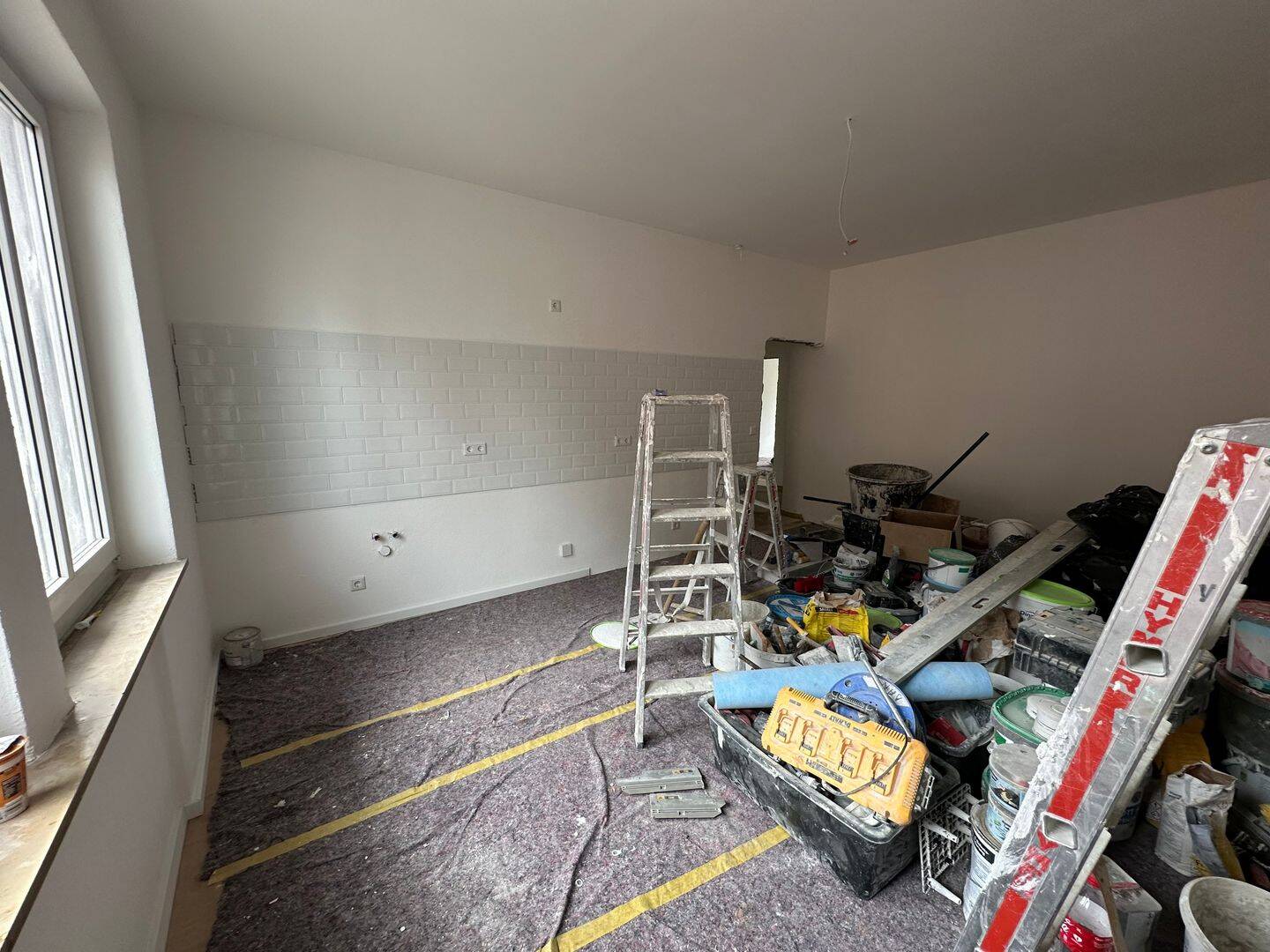 Ab sofort: Brandneue 3-Zi-Whg mit Aufzugszugang in der Nordstadt, auf charmantem ehem. Fabrikgelände, WG-geeignet! – Nürnberg – Vorschaubild 3