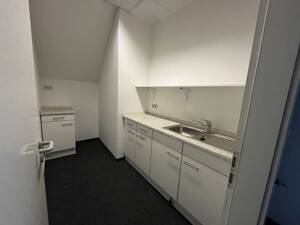 Provisionsfrei! Ihr Businessplace zu attraktiven Konditionen! – 9126 Chemnitz – Vorschaubild 9