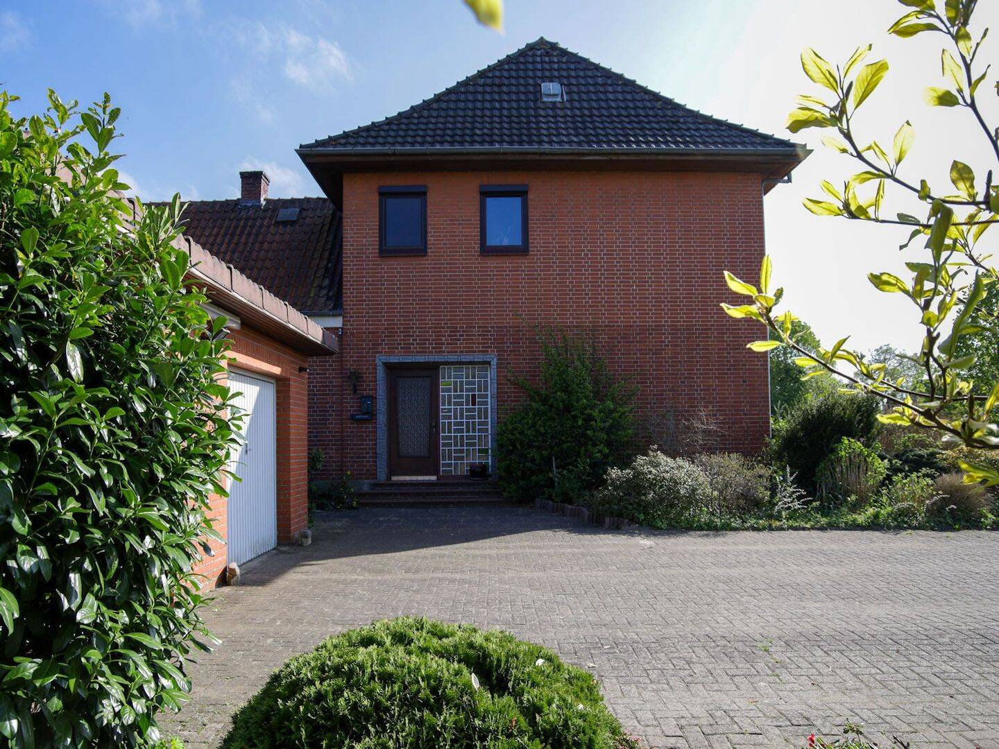 Ein-/Zweifamilienhaus in nahezu Alleinlage mit großem Grundstück in Syke-Barrien – Syke – Vorschaubild 3