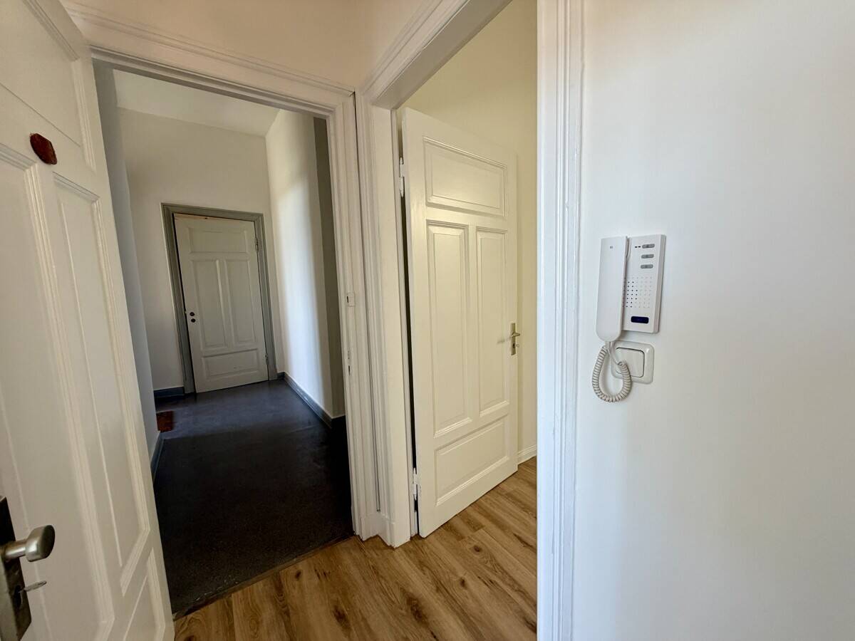 Ab sofort Verfügbar: Helle 4,5-Zimmer-DG-Wohnung mit Fahrstuhl in Top-Altstadtlage (WG-tauglich) – Lübeck – Vorschaubild 9