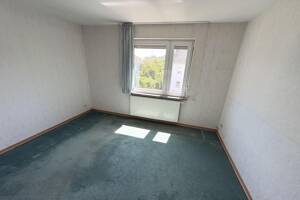 3-Zimmer-ETW im 1. OG mit Loggia und Garage – 70597 Stuttgart – Vorschaubild 3